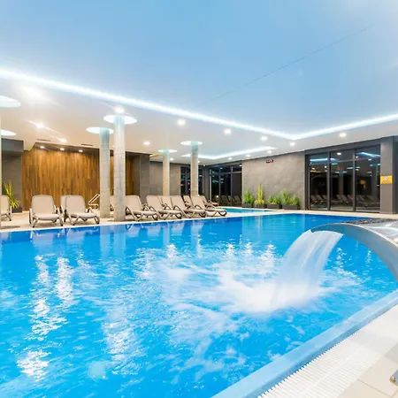 Hello Polanki Aqua Park Premium Apartment